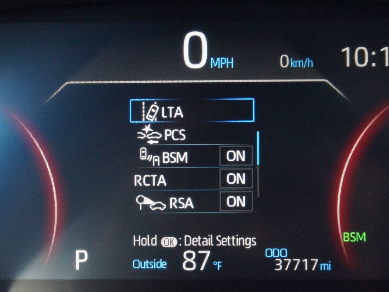 Used 2025 Toyota RAV4 XLE FWD image 4