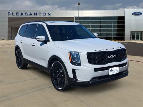 Used 2022 Kia Telluride SX w/ Nightfall Edition Package image 7