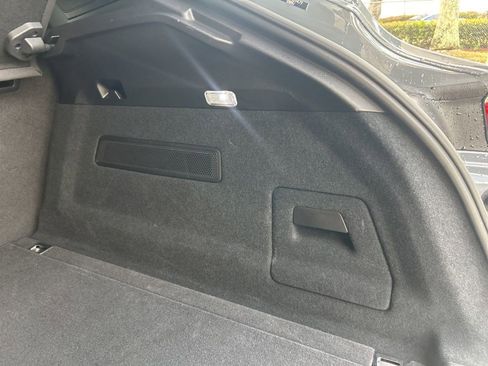 Used 2025 Porsche Cayenne S image 37