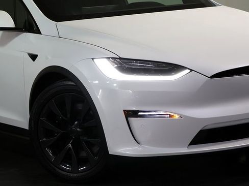 Used 2023 Tesla Model X AWD/4WD image 8