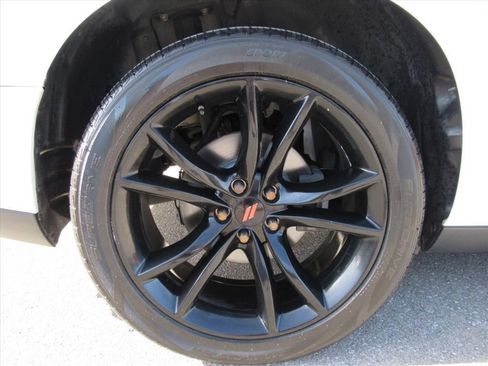 Used 2018 Dodge Challenger R/T Plus RWD image 8