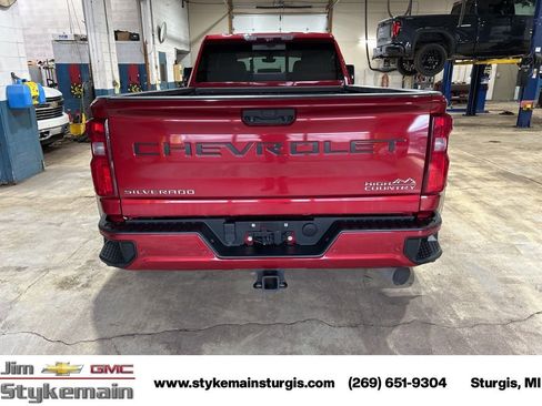Used 2020 Chevrolet Silverado 3500 High Country AWD/4WD image 13