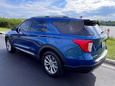 Used 2021 Ford Explorer Limited w/ Equipment Group 301A AWD/4WD image 5