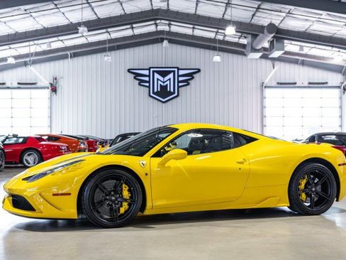 Used 2015 Ferrari 458 Speciale Coupe RWD image 1