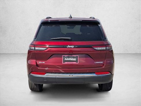 New 2025 Jeep Grand Cherokee Laredo X w/ Luxury Tech Group I image 8