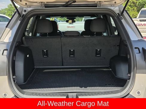 New 2027 GMC Terrain Elevation w/ LPO, Floor Liner Package FWD image 11