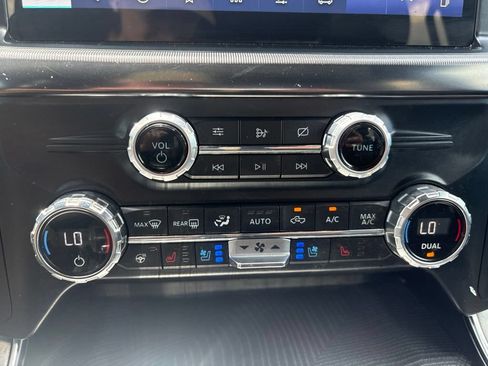 Used 2021 Ford F150 Platinum w/ Equipment Group 701A High AWD/4WD image 23
