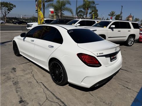Used 2021 Mercedes-Benz C 300 Sedan image 11
