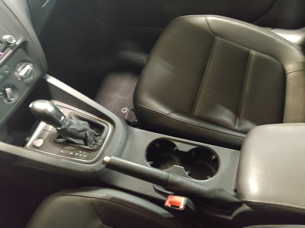 Used 2017 Volkswagen Jetta SE FWD image 26