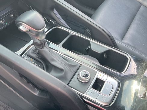 Used 2025 Kia Telluride S FWD image 23