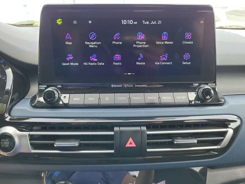 Used 2023 Kia Seltos S w/ Navigation Package FWD image 15