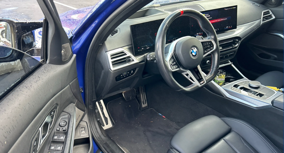 Used 2025 BMW M340i w/ Premium Package RWD image 4