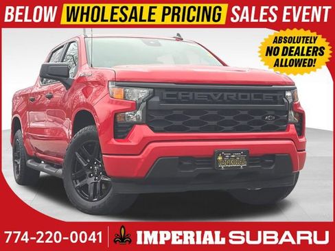 Used 2023 Chevrolet Silverado 1500 Custom image 1