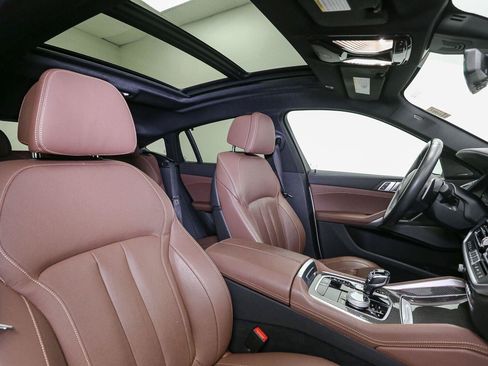 Used 2021 BMW X6 M50i w/ Executive Package AWD/4WD image 19