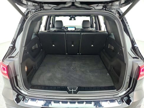 Certified 2023 Mercedes-Benz EQB 300 4MATIC image 26