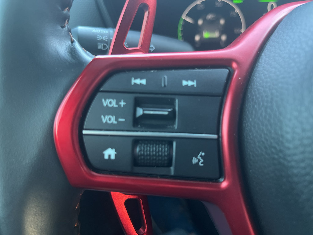 Used 2025 Honda CR-V Sport-L image 14