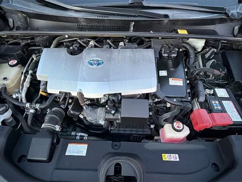 Used 2018 Toyota Prius Two image 47