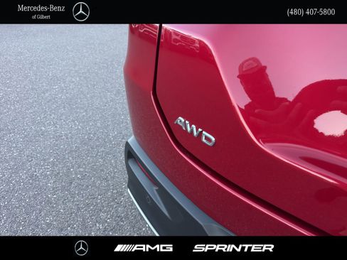 Used 2023 Honda Pilot Touring image 5