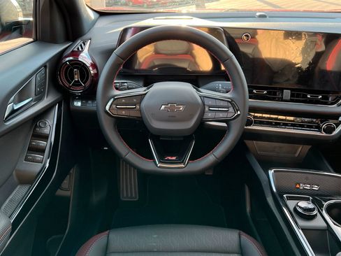 New 2026 Chevrolet Equinox RS w/ Convenience Package III image 13