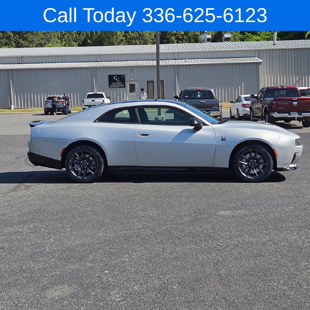 New 2026 Dodge Charger Scat Pack w/ Blacktop Package AWD/4WD image 11