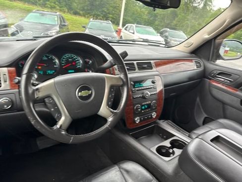 Used 2012 Chevrolet Tahoe LT AWD/4WD image 13