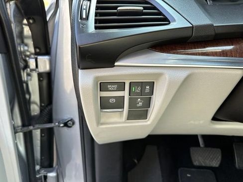 Used 2020 Acura MDX FWD image 21