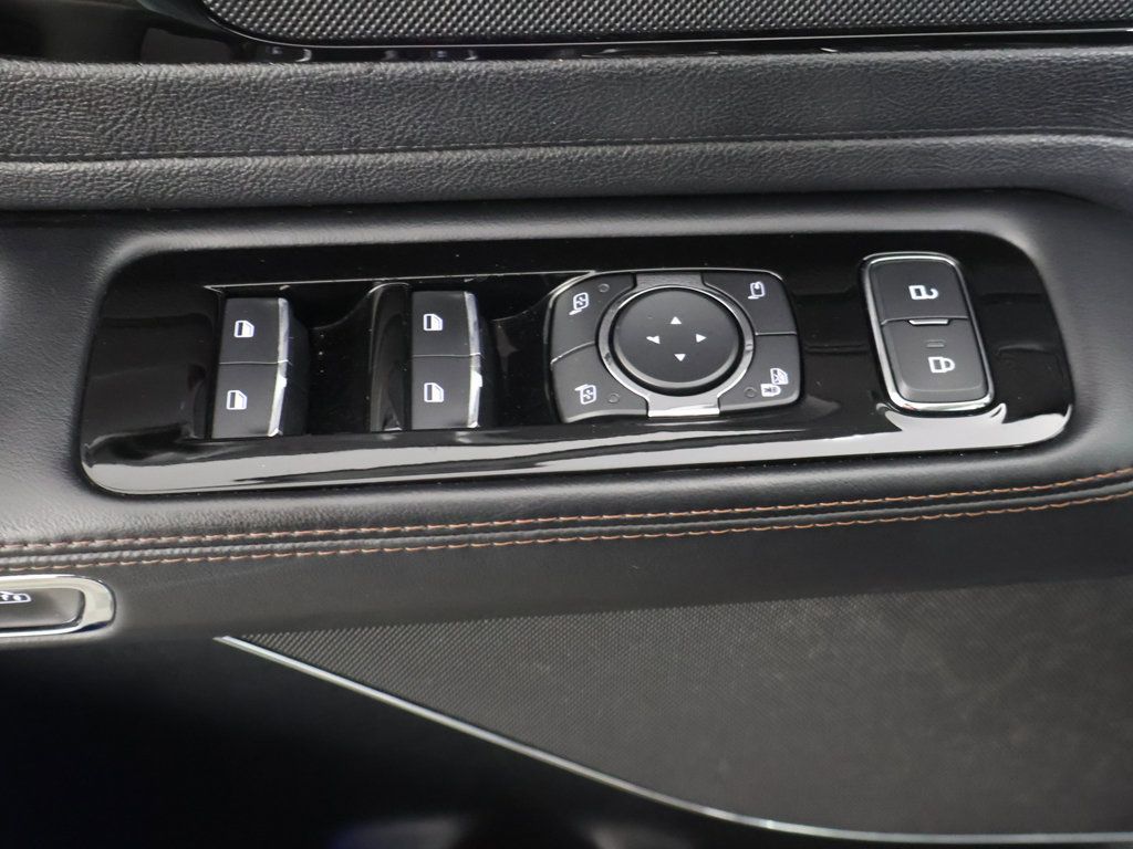Used 2021 Lincoln Aviator Reserve w/ Elements Package Plus AWD/4WD image 41