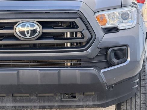 Used 2022 Toyota Tacoma SR w/ SR Convenience Package image 7