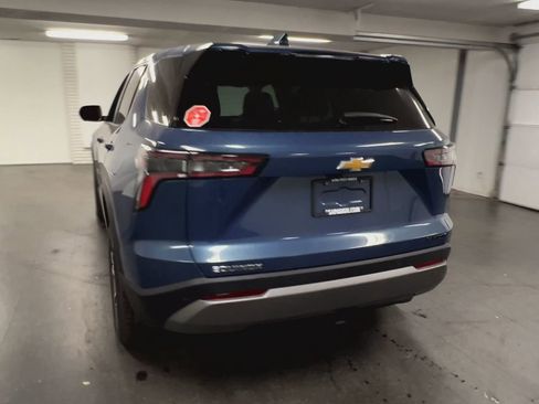 New 2026 Chevrolet Equinox LT w/ Convenience Package II image 42