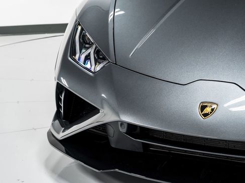 Used 2023 Lamborghini Huracan EVO image 41