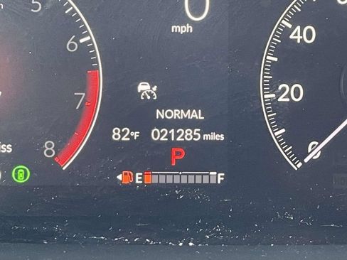 Used 2023 Honda CR-V LX image 18
