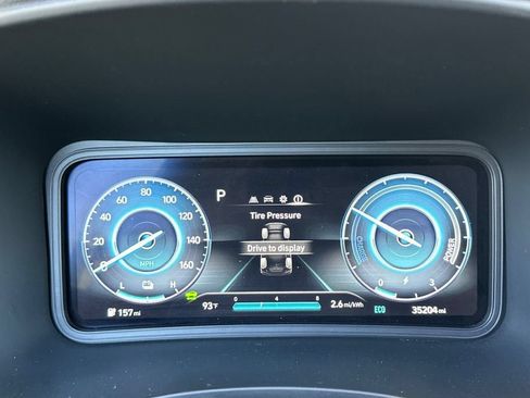 Used 2023 Hyundai Kona SE w/ Cargo Package FWD image 22