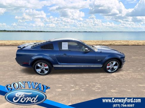 Used 2007 Ford Mustang GT Premium image 4