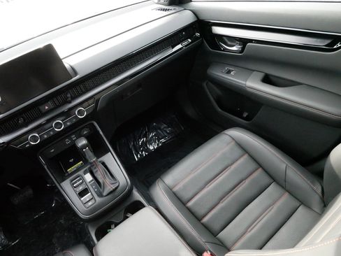 Used 2023 Honda CR-V Sport Touring image 11
