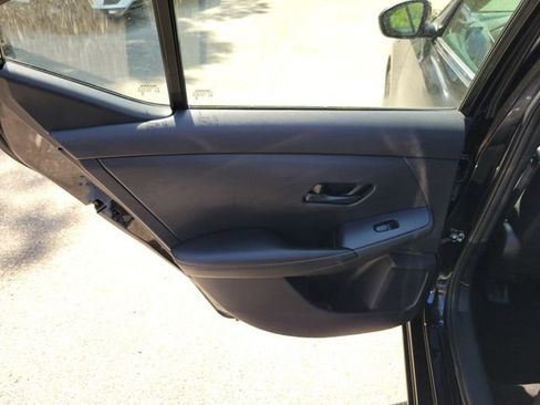 Used 2024 Nissan Sentra SV image 27