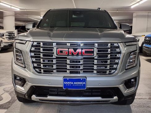 Certified 2025 GMC Yukon XL Denali AWD/4WD image 2