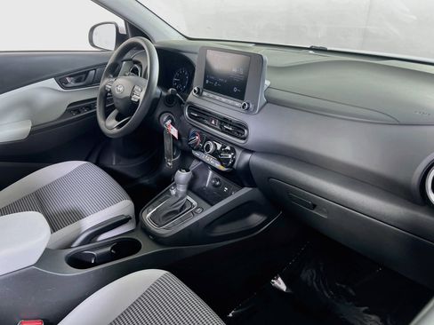 Used 2023 Hyundai Kona SE AWD/4WD image 26