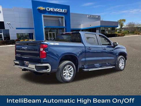 Used 2023 Chevrolet Silverado 1500 LT AWD/4WD image 25