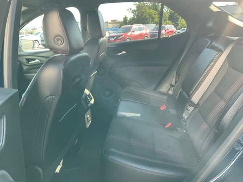 Used 2022 Chevrolet Equinox RS w/ Infotainment Package AWD/4WD image 8