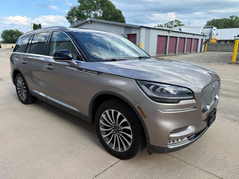 Used 2020 Lincoln Aviator Reserve w/ Equipment Group 201A AWD/4WD image 6