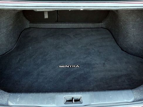 Used 2021 Nissan Sentra SV w/ Electronics Package image 10