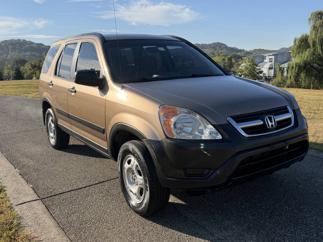 Used 2003 Honda CR-V LX image 16