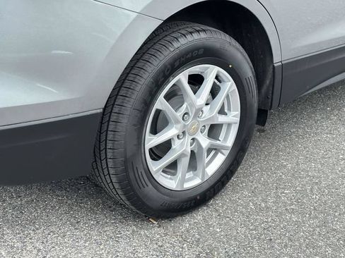 Certified 2024 Chevrolet Equinox LS w/ LS Convenience Package AWD/4WD image 30