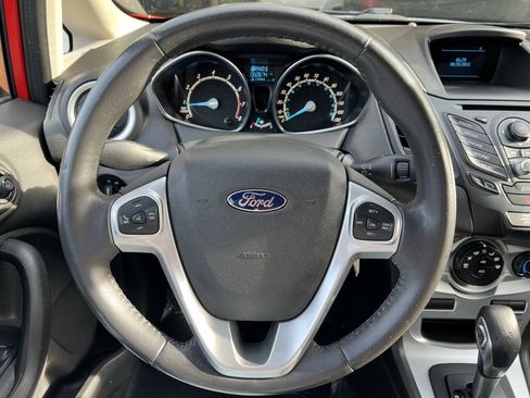 Used 2014 Ford Fiesta SE FWD image 14
