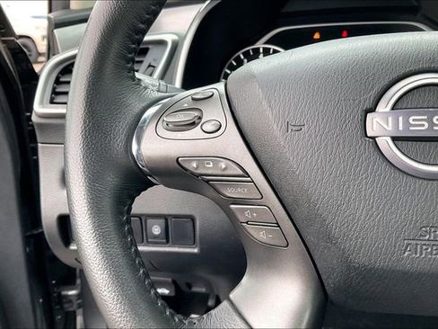 Used 2023 Nissan Murano SV image 19