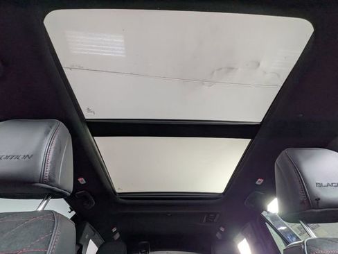 New 2026 Honda Pilot Black Edition image 7