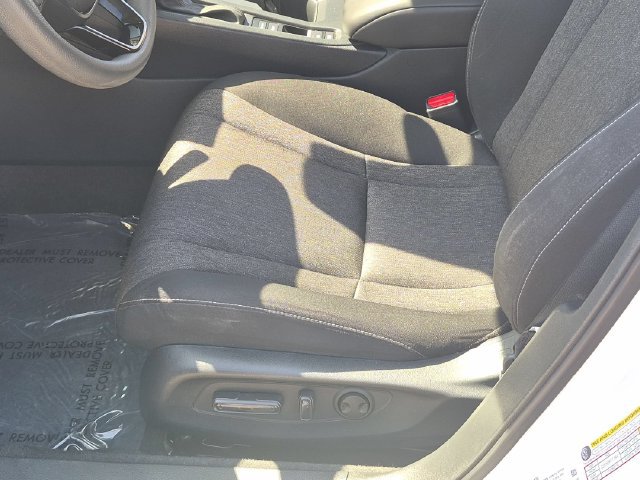 Used 2023 Honda Accord EX image 14