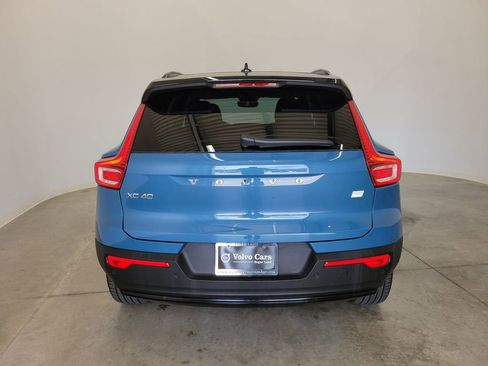 Used 2023 Volvo XC40 Recharge Ultimate AWD/4WD image 6