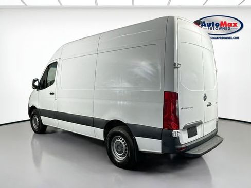 Used 2020 Mercedes-Benz Sprinter 2500 w/ Driver Convenience Package image 5
