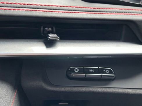 Used 2023 Chevrolet Corvette Stingray Premium Conv w/ Battery Protection Package RWD image 28